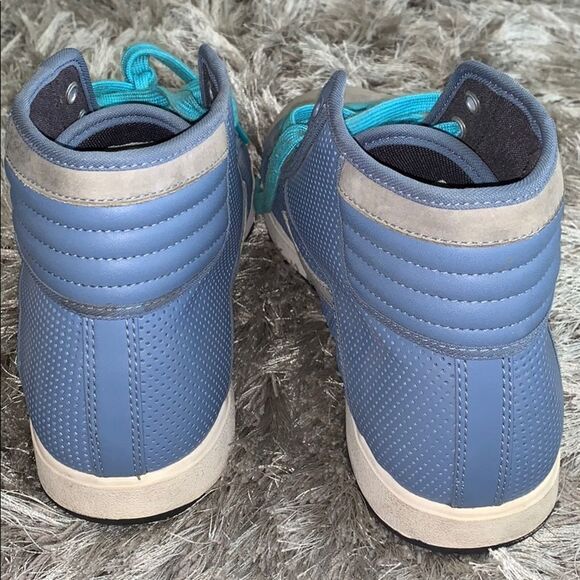 Nike Air Jordan - Picture 4 of 5